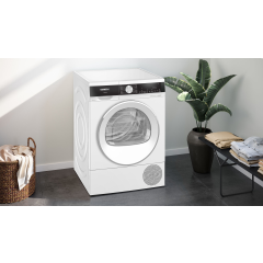 Siemens WQ45G202GB 9kg Heat Pump Tumble Dryer - White