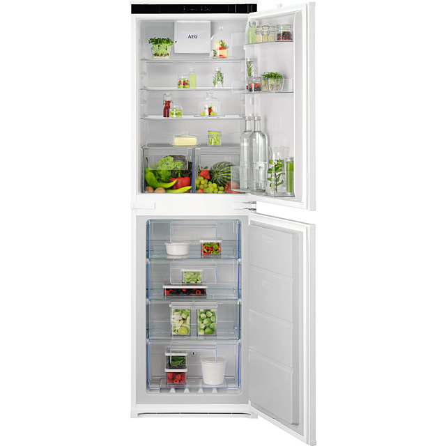 AEG NSC7T185ES 54.6cm Frost Free Fridge Freezer