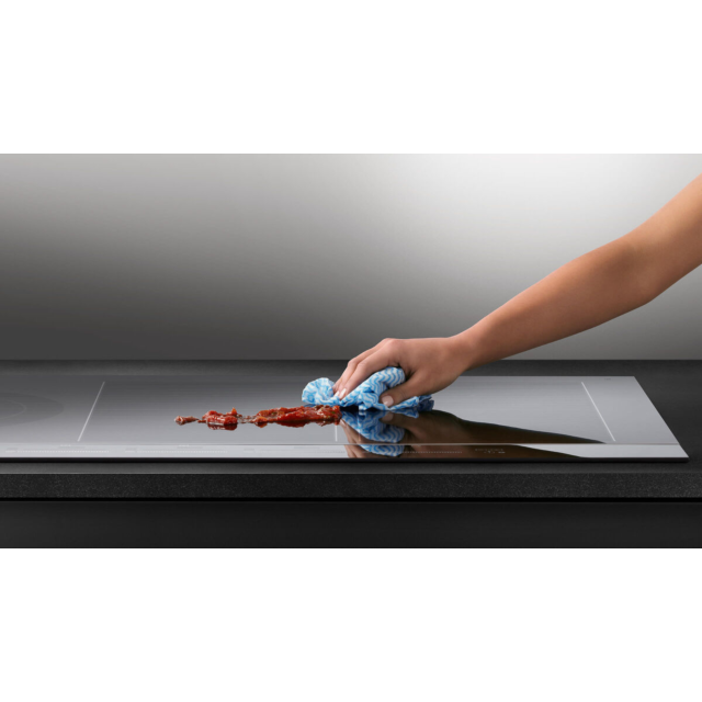 Fisher & Paykel 76cm Black Induction Cooking Hob