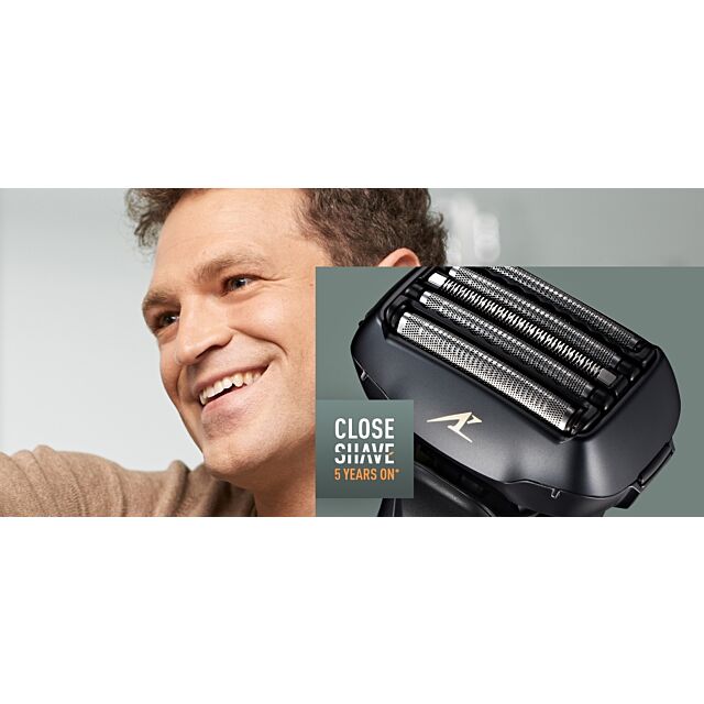 Panasonic ESLV97K811 Electric Shaver (Ac/Rechargeable Type)