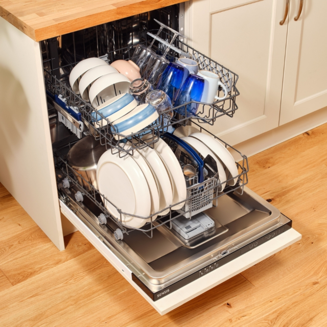 Sensis DWBI0213FSDWA Integrated Dishwasher 13 Settings